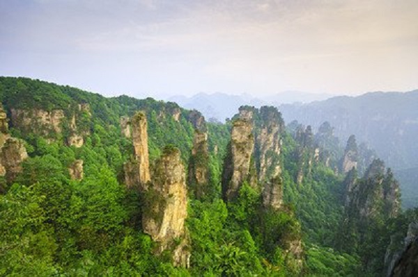 冬天去张家界穿什么衣服 张家界冬天适合旅游吗