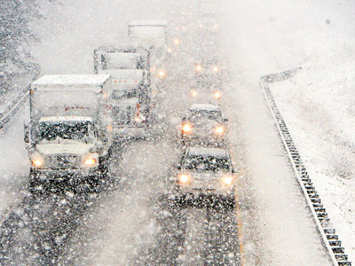 中央气象台发布暴雪橙色预警 暴雪预警升级为橙色 今冬首个暴雪预警发布