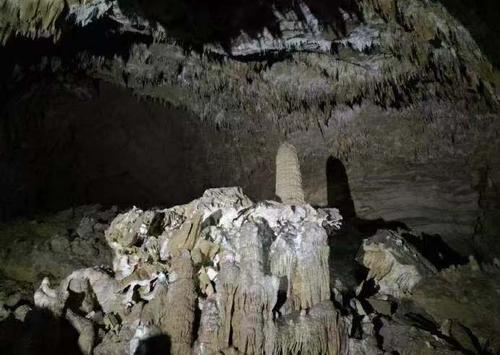 在未开发溶洞失联驴友已全部找到 10多名驴友在未开发溶洞探险失联