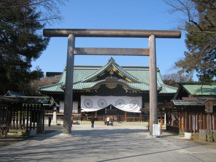 日本前首相安倍晋三参拜靖国神社 靖国神社为什么恶心 靖国神社为什么不能拜