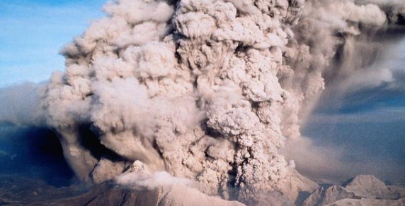 日本樱岛火山爆炸式喷发烟高2300米 火山喷发的原理