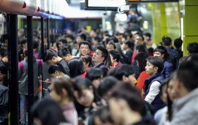 中国男比女多3490万人 中国总人口超14.1亿