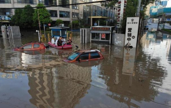 一夜暴雨贵阳多处内涝致人员被困 洪涝带来的危害有哪些