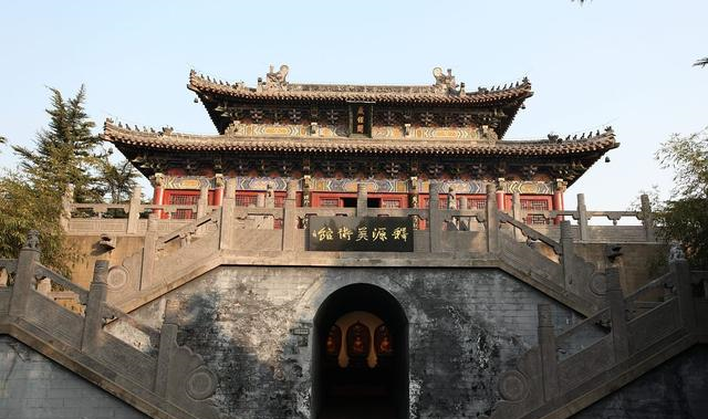 白马寺求姻缘拜哪个 白马寺可以求姻缘吗 白马寺有个殿许愿很灵