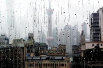 梅雨天气要不要开窗通风 梅雨季节下雨天晚上要开窗吗