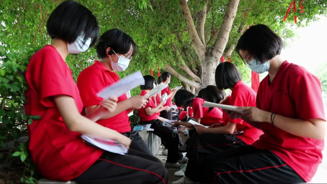 张桂梅再送150名女高学生高考 张桂梅再送学生参加高考 再送150名学生参加高考