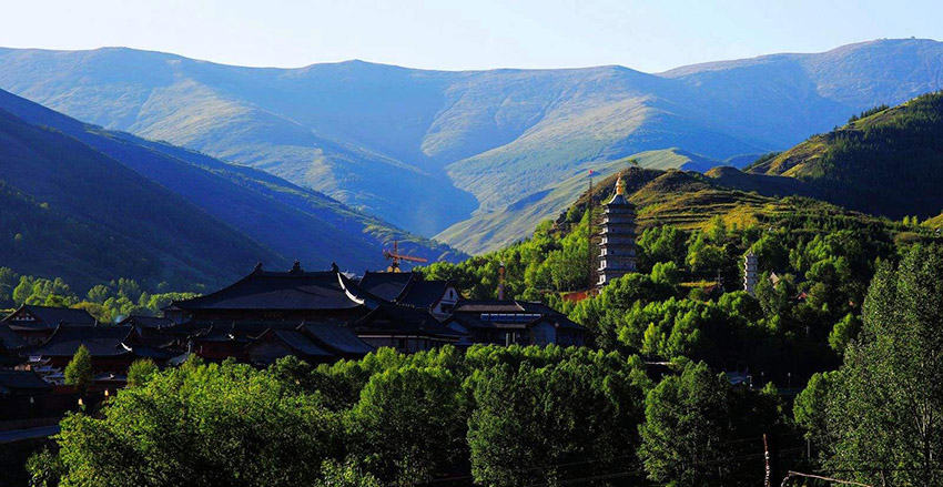 中秋节去哪里旅游比较好 中秋节旅游景点推荐 中秋节旅游去哪里好玩