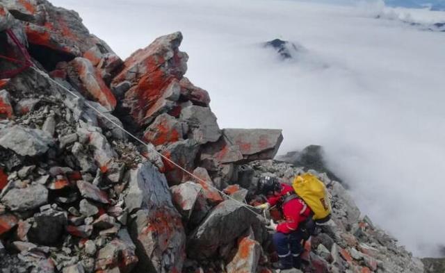 成都女驴友登山疑滑坠失联8天 驴友登山应该注意些什么 成都女驴友失联