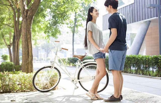 女生大学要不要谈恋爱 女生大学谈恋爱好吗