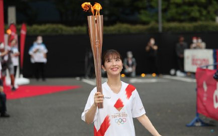 东京奥运会部分赛事将空场举办 奥运圣火开始在东京都传递