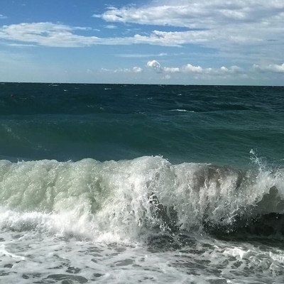 夏天去沙滩发朋友圈的句子 夏天去沙滩的说说