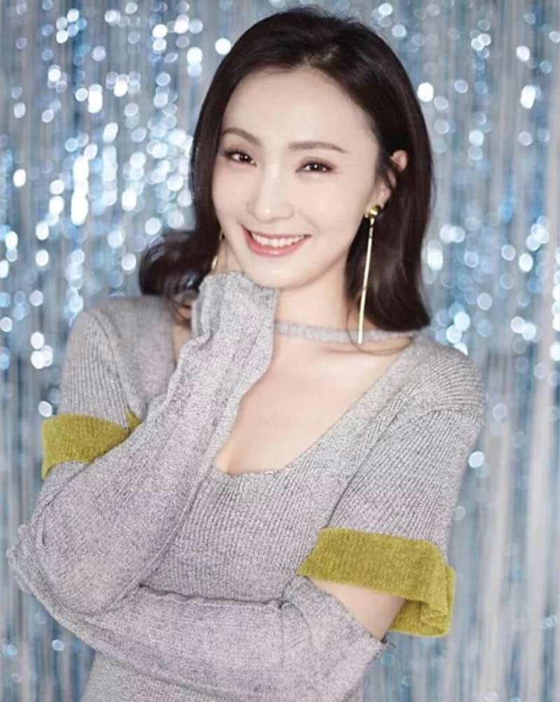 华人成就最高的女演员 中国唯一大满贯影后