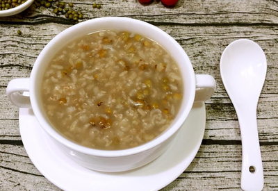 夏天喝绿豆粥有啥好处 夏天喝绿豆粥对身体好不好