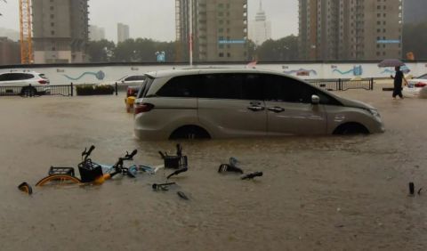 河南为何成为全国强降雨中心 洪灾已造成郑州市区12人死亡