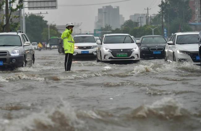 河北停止一切线下教学 河北暴雨预警