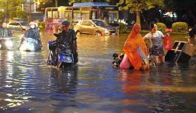 14级强台风将至 暴雨或直扑安徽 台风是怎么形成的