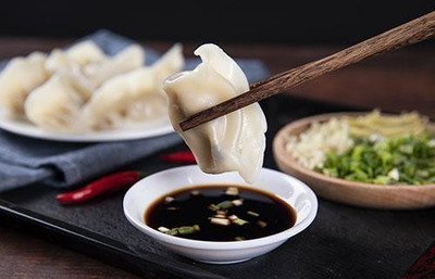 吃饺子为什么要蘸醋 吃饺子为什么要吃醋