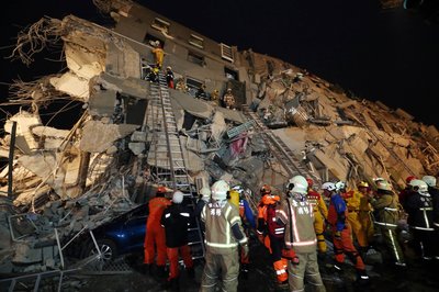 台湾清晨接连发生两起地震 台湾地震的主要原因