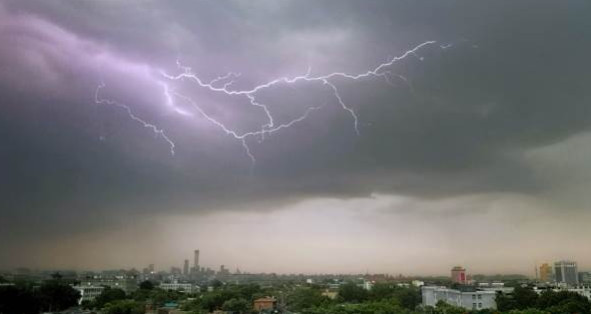 今年为什么这么多雨2021 2021年降雨为什么多 今年降雨量几月就减少了