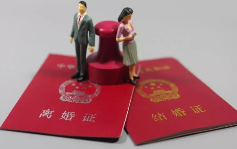 军人为什么不能离婚 军人不肯离婚是不是就不能离 为什么嫁给军人不能离婚