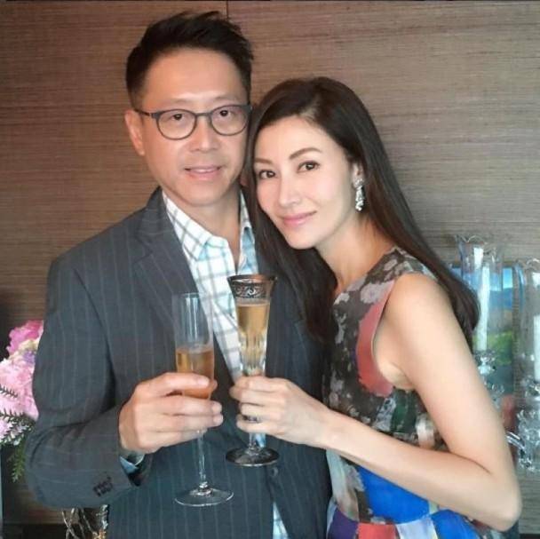 刘銮雄和李嘉欣的肉丸事件 李嘉欣刘銮雄6小时干嘛了 刘銮雄怎么玩李嘉欣的