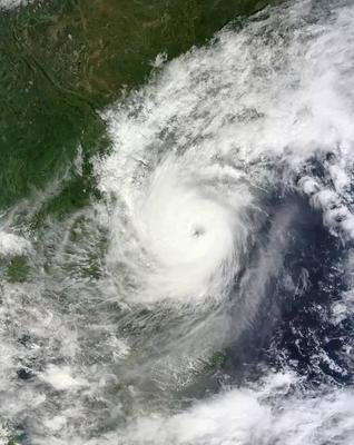 灿都 来袭浙江多地停课停运 台风灿都正向江浙沪沿海靠近