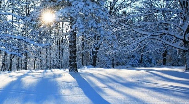 下雪天恋爱有什么寓意 结婚的当天下雪了有什么寓意