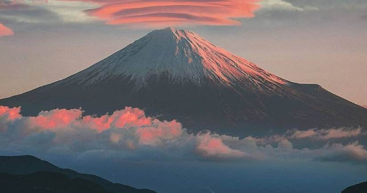 沉睡300年的富士山岩浆正在活动 富士山喷火口数量增近6倍