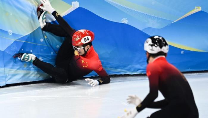 中国队晋级北京冬奥会短道速滑男子5000米接力决赛 短道速滑男子5000米接力半决赛赛况