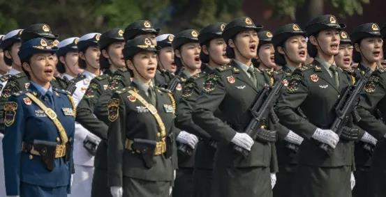 2022年女生当兵有什么优势 大学生女生参军哪种兵种好