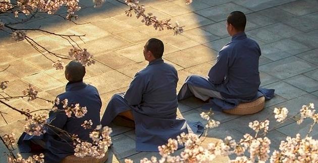 清明节可以去寺庙拜佛吗 清明节去寺庙拜佛禁忌 去完寺庙回家后要注意什么