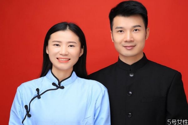 二婚结婚让孩子参加吗 二婚结婚规矩